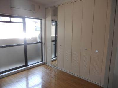 リージェント三条の洋室|洋室