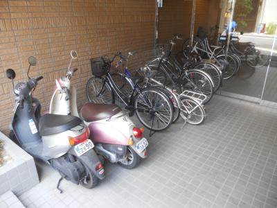 リージェント三条の駐車場|駐輪場