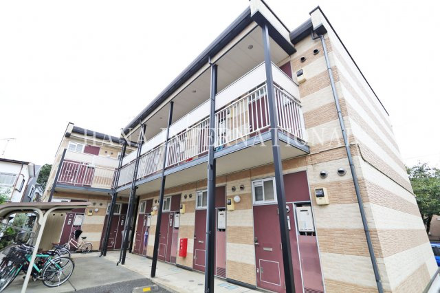 レオパレスプランドールの外観