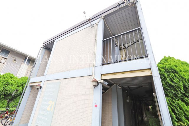 レオパレスフローラの外観