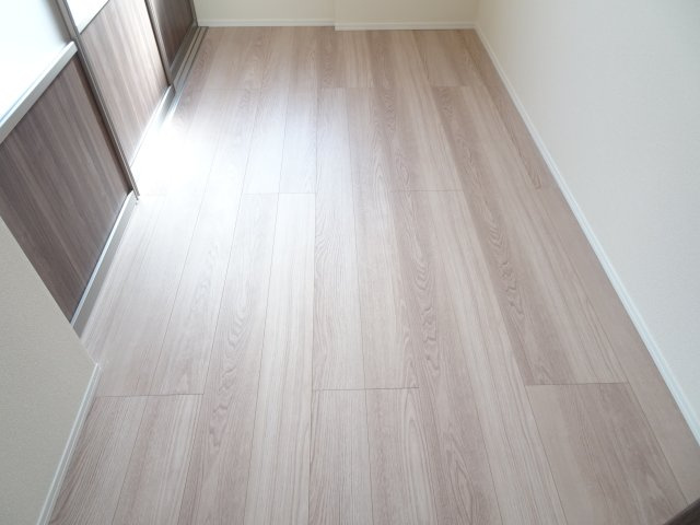 D-room南高橋町EASTの洋室