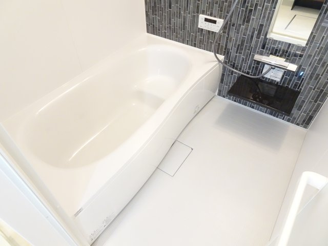 D-room南高橋町EASTの浴室