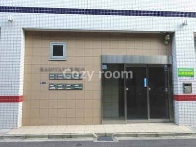 【エントランス】 | KAMITANI Ⅲ BLD | 毎日通るエントランスはこのようになっています