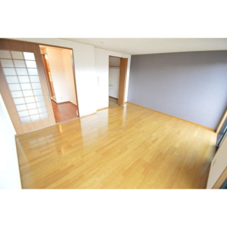 【居間・リビング】 | パークハイム長宮　Ⅱ