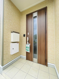 【エントランス】