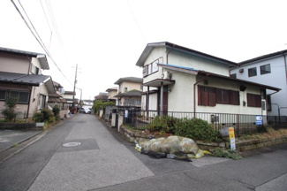 【前面道路含む現地写真】