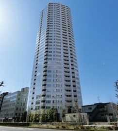 プラウドタワー白金台の外観