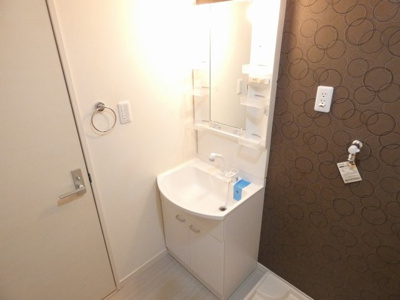 【洗面所】 | Oak Tree Maison志賀