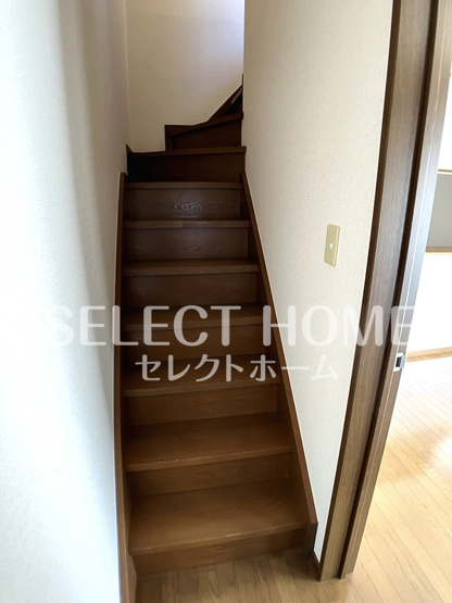  | アンフィニ