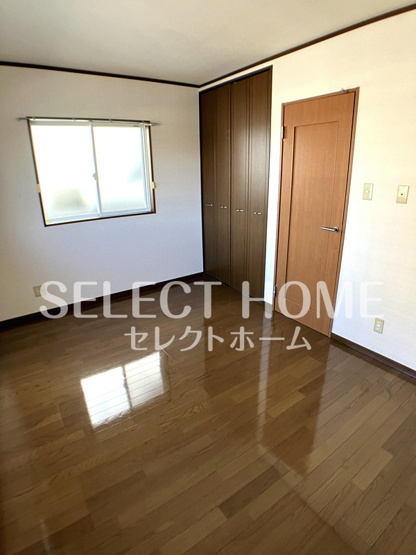  | アンフィニ