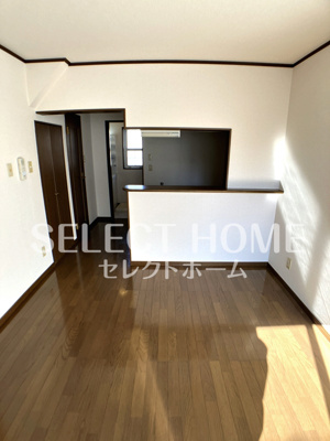 【居間・リビング】 | アンフィニ | ゆったりとした居間です