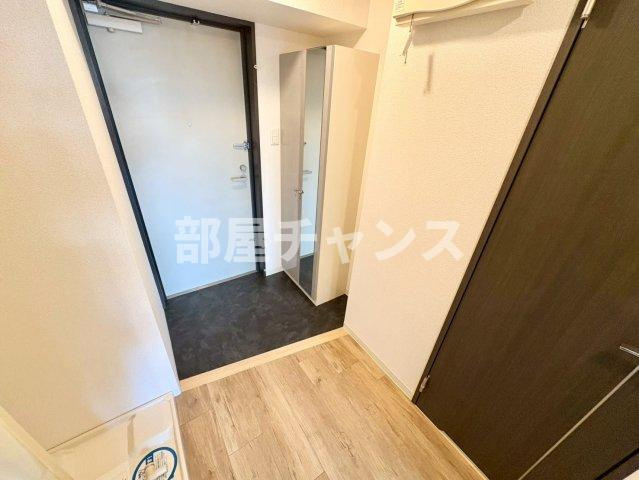 パークフラッツ金山の玄関