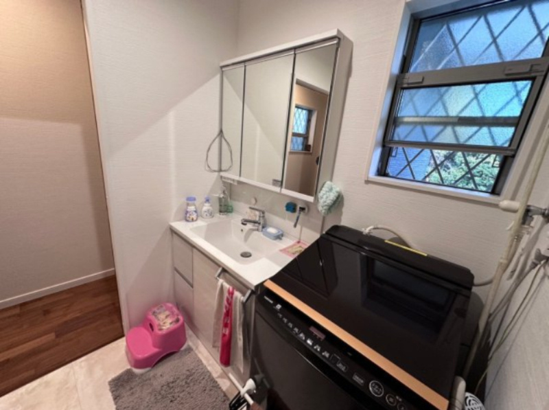 中古戸建　伊丹市西野5丁目　令和2年築の洗面所