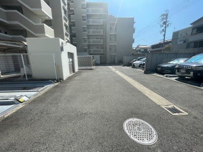 【駐車場】 | 高師浜アーバンコンフォート | 駐車場があります