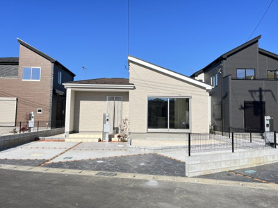 【外観】 | 袖ケ浦市坂戸市場　新築住宅　全８棟　６号棟 | 外はこのようになっています