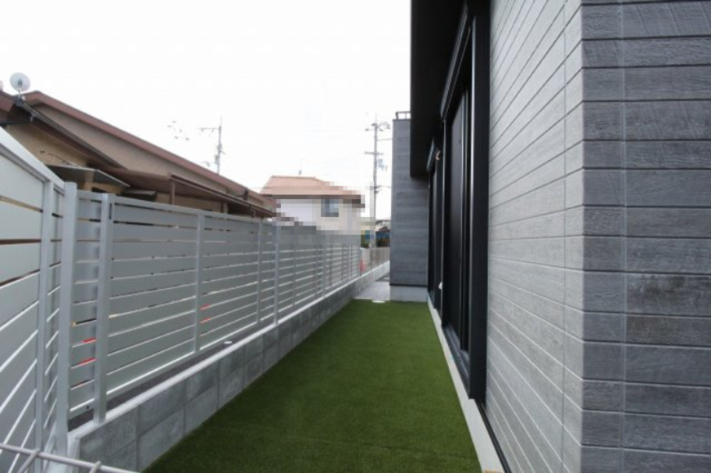 鴨部高町　中古戸建　西棟（未入居）の庭