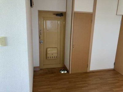 【玄関】 | ハイツスズエ