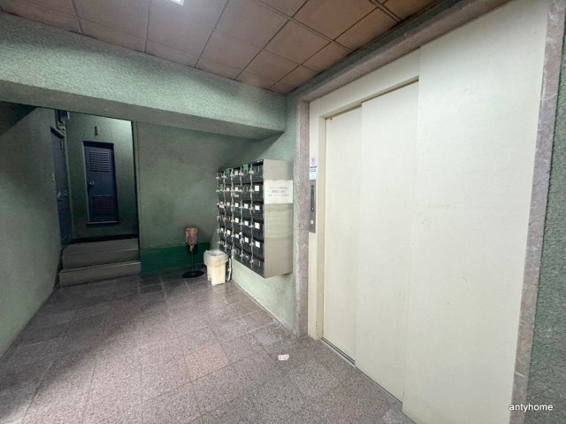 東洋マンション　仲介手数料無料のエントランス