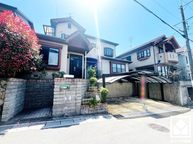 宇治市木幡御蔵山　中古戸建の外観