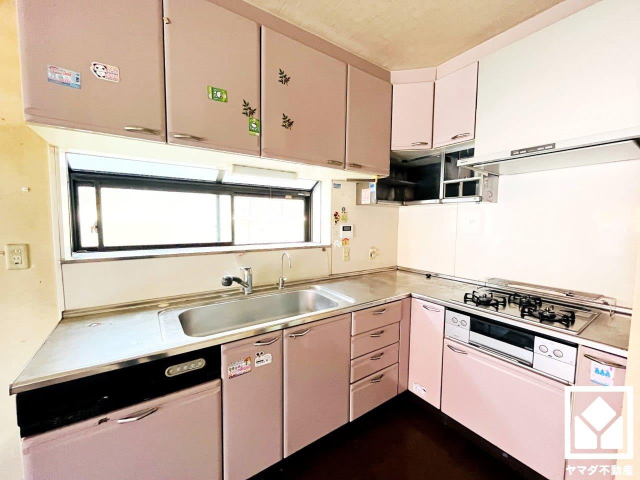 宇治市木幡御蔵山　中古戸建のキッチン