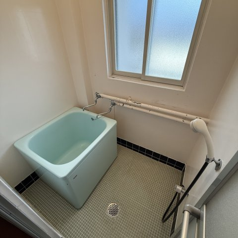 アシアスの浴室