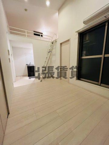 仲介手数料０円！クオリア荒子の居間・リビング