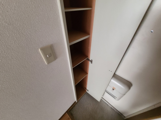 甲南灘コーポラスの収納