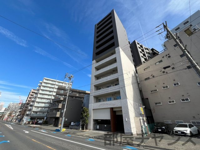 ドゥーエ大須の外観