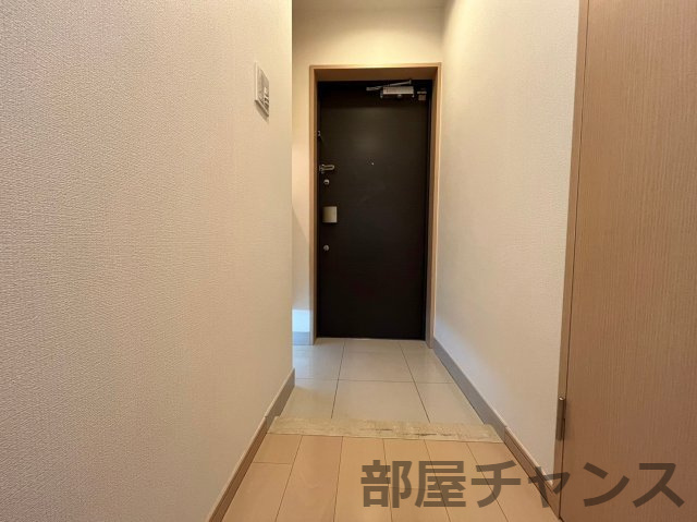 ドゥーエ大須の玄関