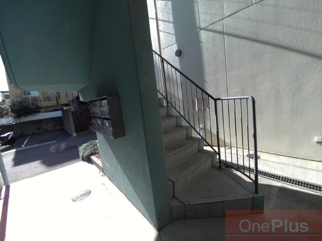 笠原マンションのロビー