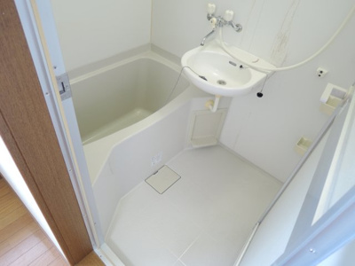 【浴室】 | ユニバーハイツオオセヤ