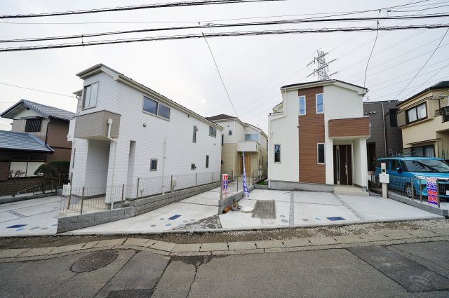 【横浜市旭区鶴ヶ峰本町２丁目5-52全３棟新築戸建て２号棟】★仲介手数料無料★（不動丸小学校・鶴ヶ峰中学校）】の外観