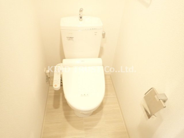 レジュールアッシュ梅田LUXEのトイレ