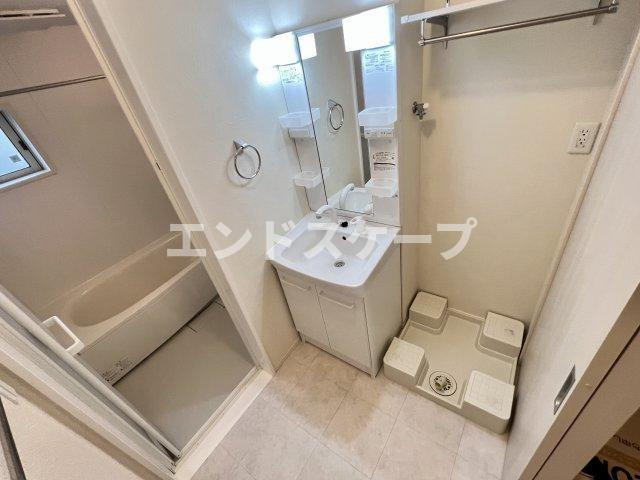 エステイトＺＥＮ　Ｃの洗面所|高崎、前橋、伊勢崎エリアのお部屋探しはエンドスケープまで！お客様の理想お聞かせ下さい♪
設備やクロスの色味などが異なる場合があります。