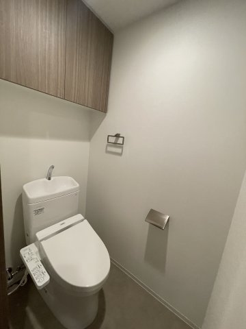 エル・セレーノ天満橋のトイレ|落ち着いたトイレです