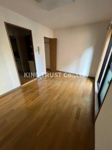 エスティライフ梅田北の居間・リビング|居間です