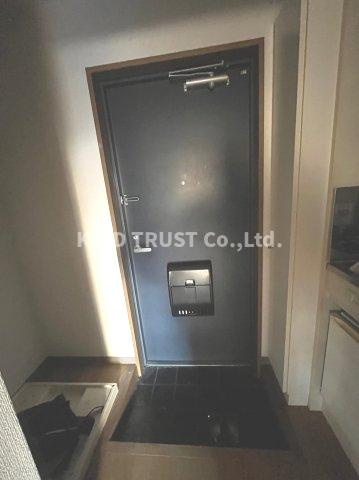 エスティライフ梅田北の玄関|落ち着いた玄関です