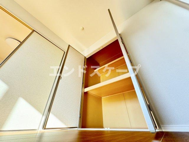 クレールハイツAの収納|高崎、前橋、伊勢崎エリアのお部屋探しはエンドスケープまで！お客様の理想お聞かせ下さい♪