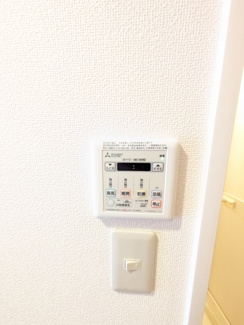 浴室乾燥暖房機パネル