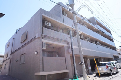 オートロック付きで防犯面安心です♪