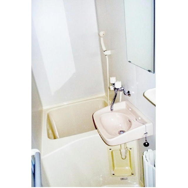 太田ビルの浴室