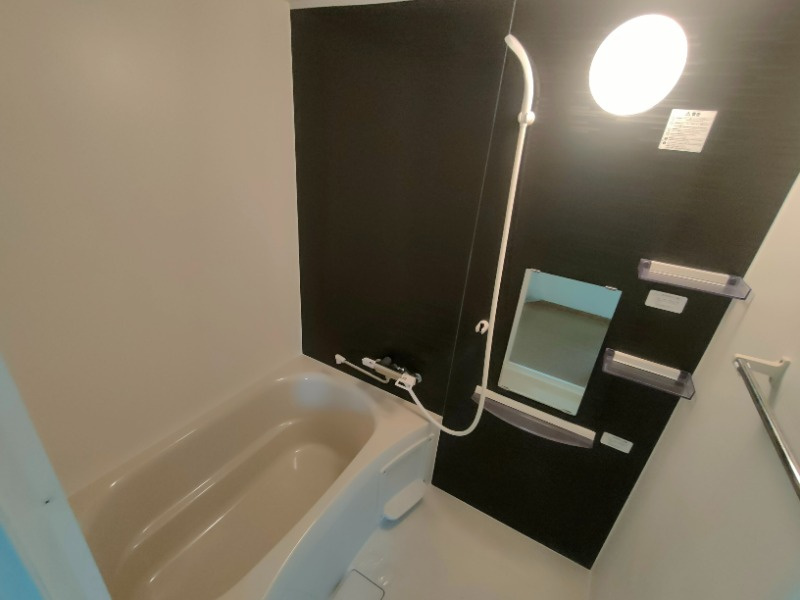 奈良市百楽園５丁目のアパートの浴室