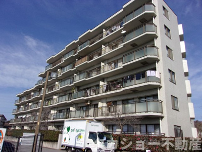 【外観】 | エステ・スクエア都賀 | 外観は落ち着いています