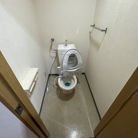 室蘭ナラサキビルのトイレ