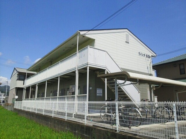 ウインズ長池の外観