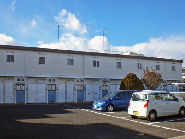 レオパレスクレールの外観