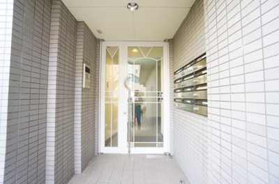 【エントランス】 | レコルテ千里山Ⅱ | エントランス★