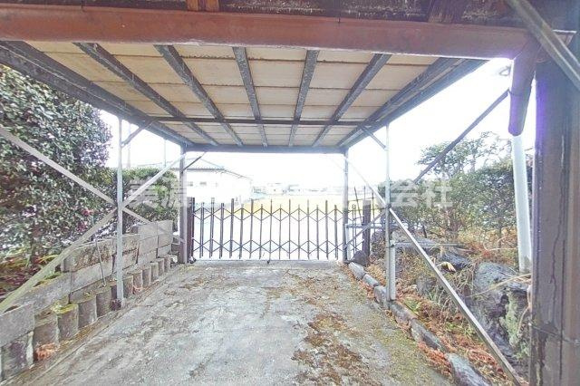 ６１３７０　大垣市墨俣町墨俣中古戸建ての駐車場