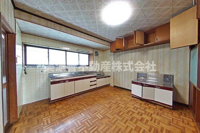 ６１３７０　大垣市墨俣町墨俣中古戸建てのキッチン