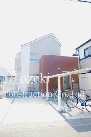 ウイングコート北越谷の外観